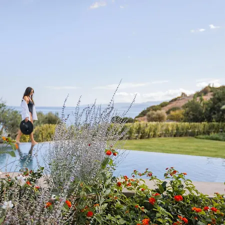 Villa Beachfront Linum Escape Retreat With A Heated Pool Ayos Nikolaos